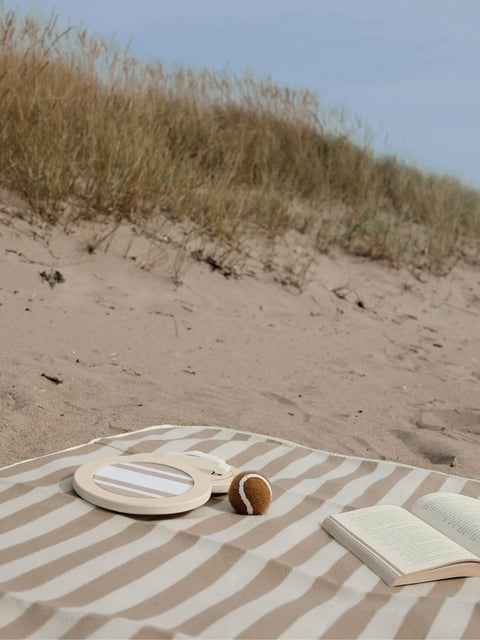 Catch me if you can game